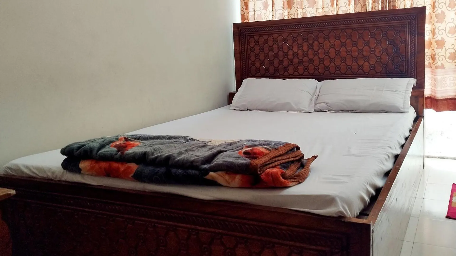 Hotel Labbaik-3 Shyamoli Branch ダッカ