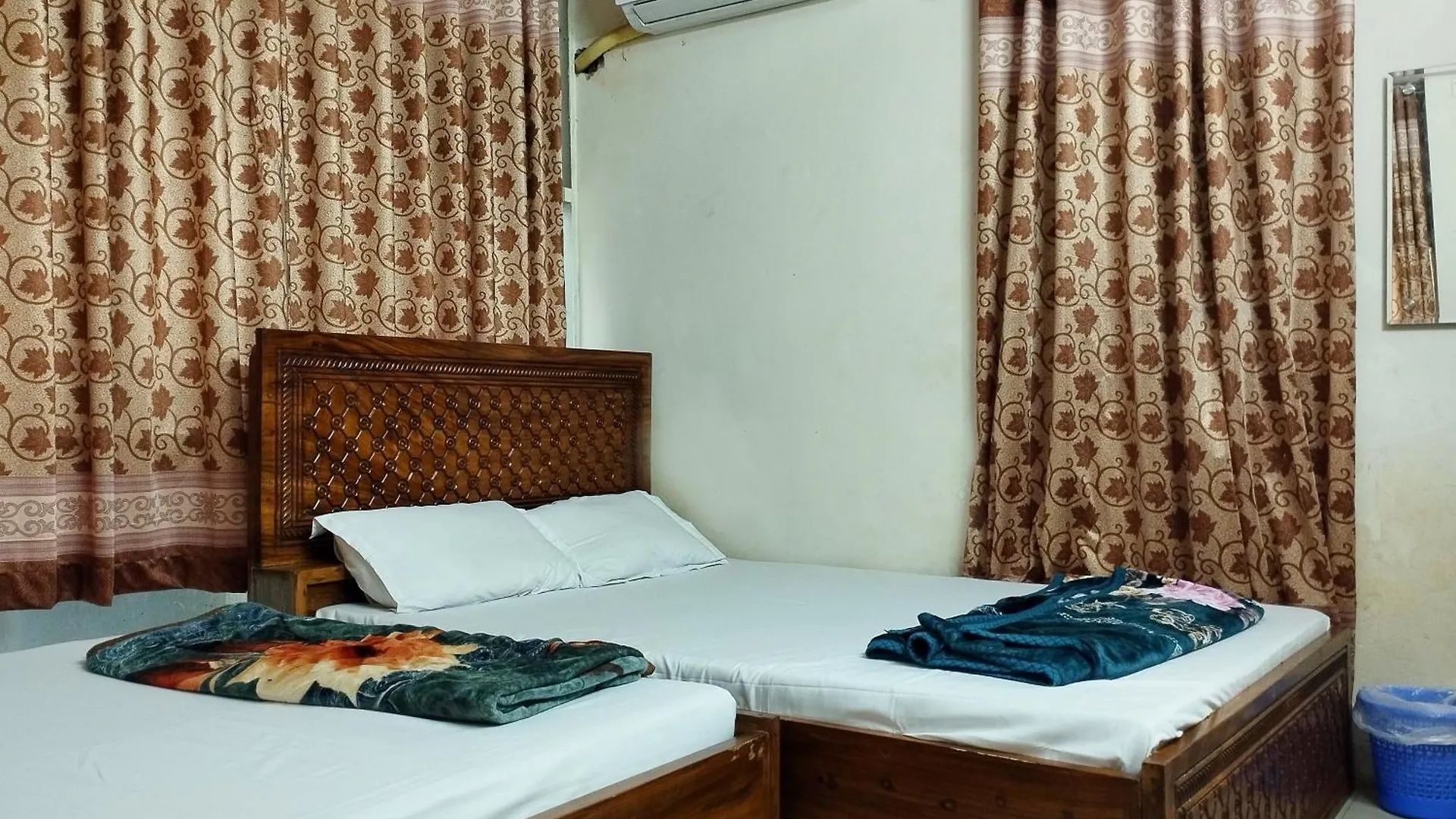 Hotel Labbaik-3 Shyamoli Branch location