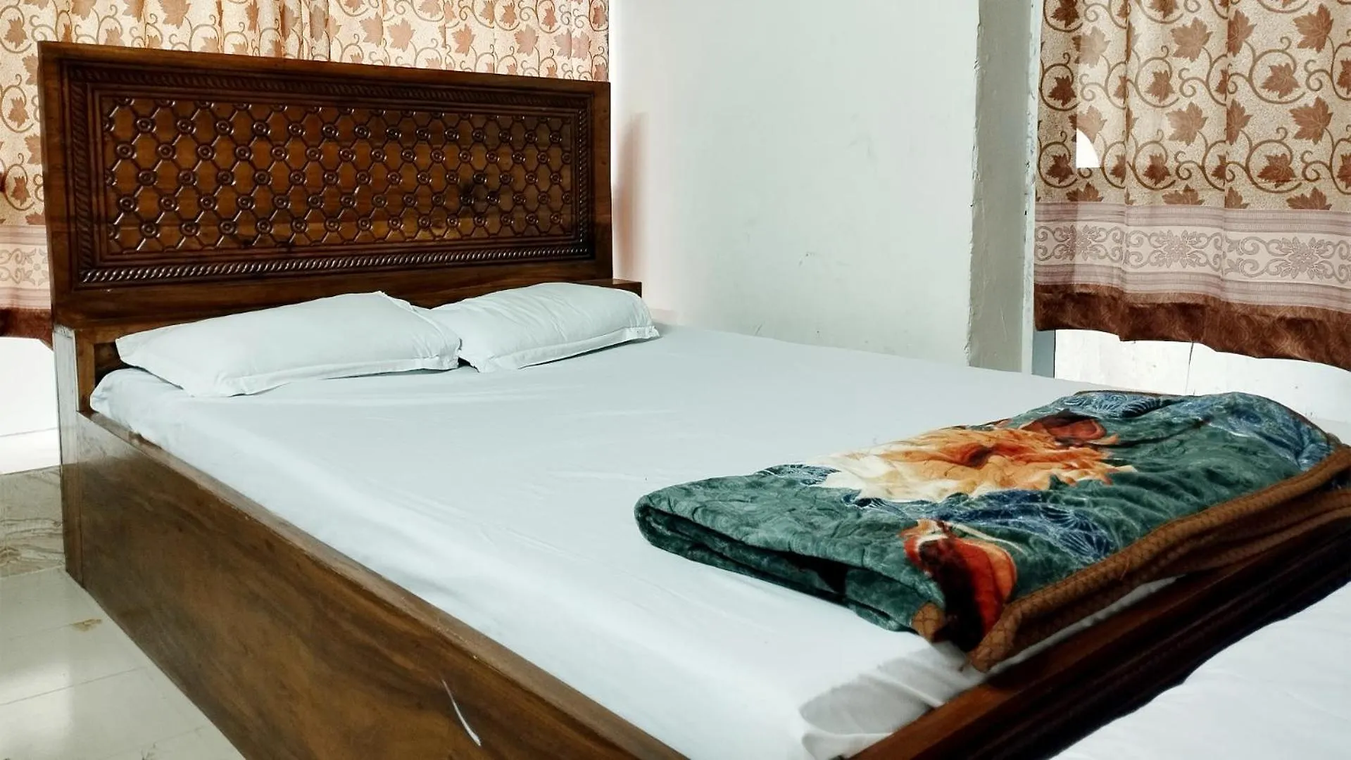 Hotel Labbaik-3 Shyamoli Branch Dhaka
