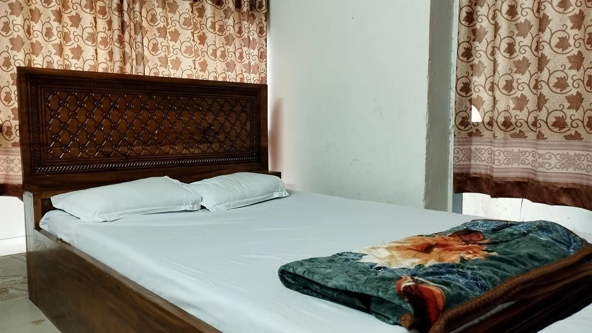Hotel Labbaik-3 Shyamoli Branch Dhaka